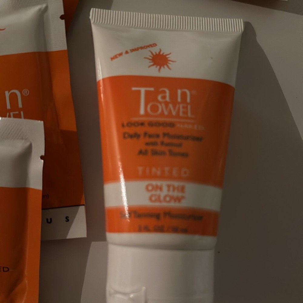 Tan Towels - Picture 4 of 5